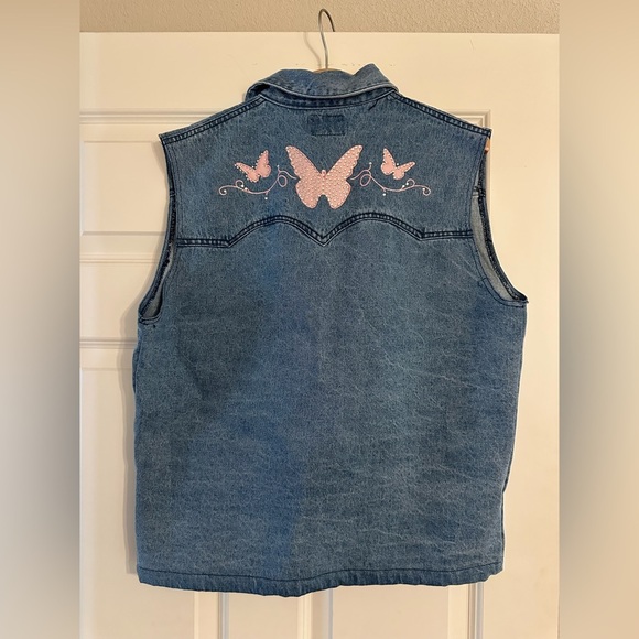 Dolly Parton Denim Vest Size Large Jeweled Butterfly
Embroidered Western NWOT - Picture 4 of 6